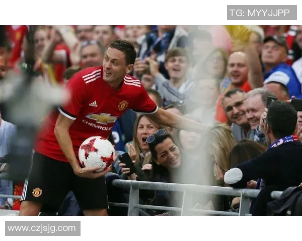 马姓足球球星盘点与他们的传奇故事：从马拉多纳到马蒂奇